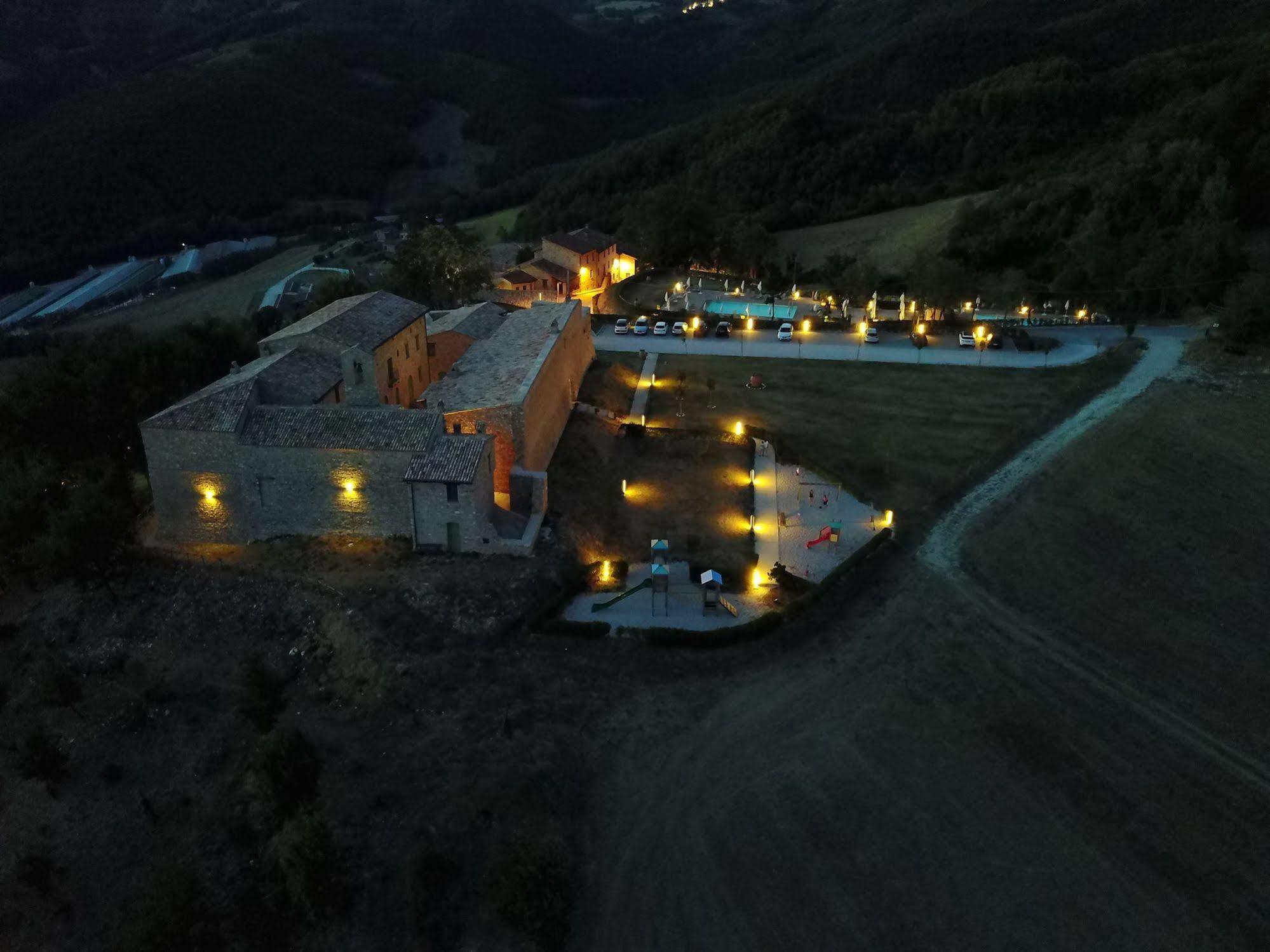 Borgo Di Gallano Valtopina 外观 照片